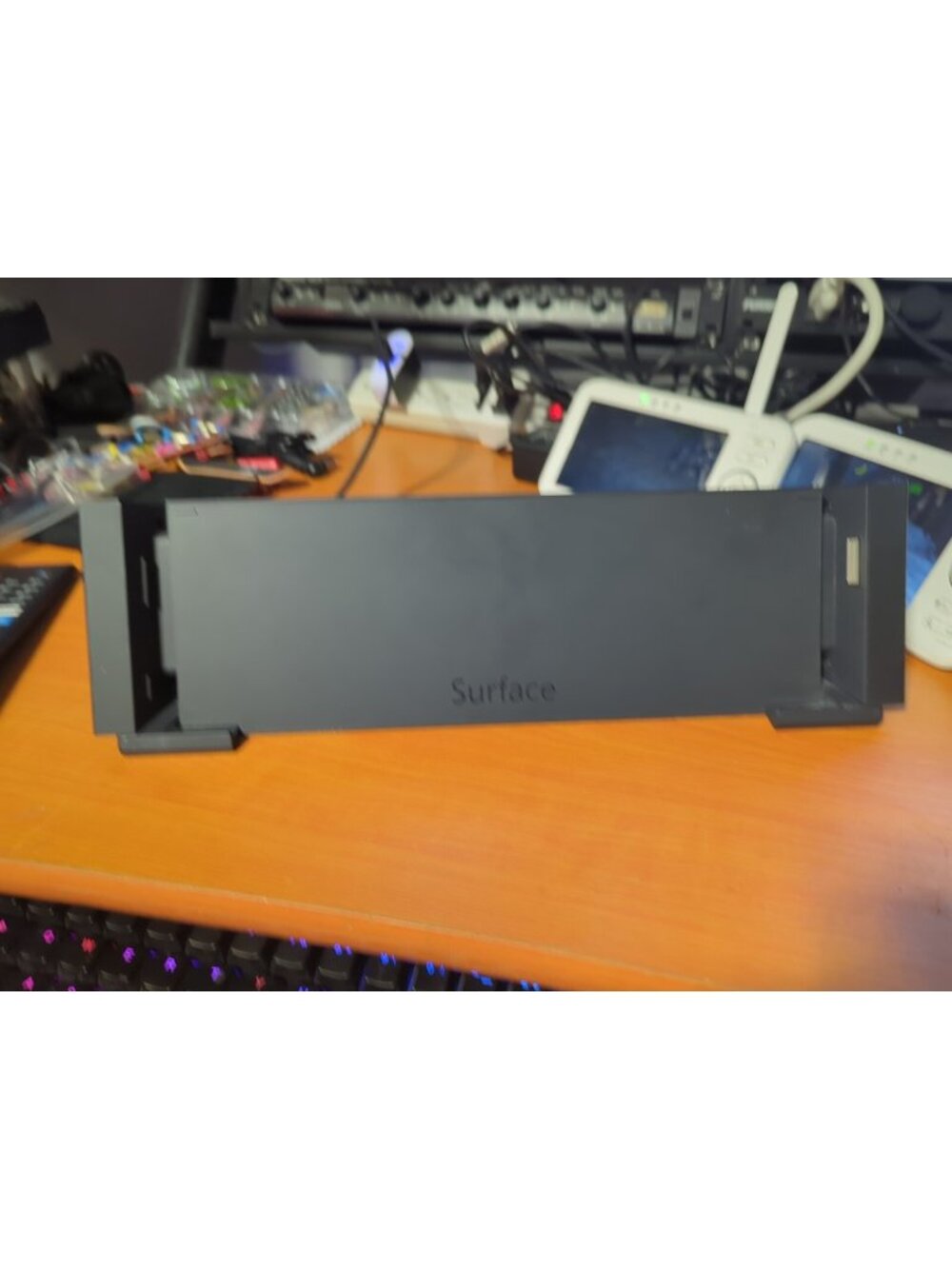 Microsoft Surface Pro 3 Model 1664 Docking Station | No adapter